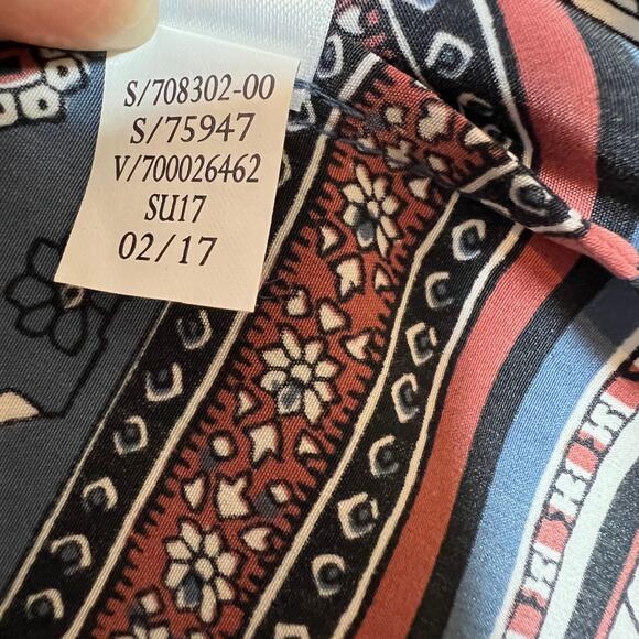 Athleta Medallion Dunes Tank Top Women's L Tie Racer Back Boho Keyhole Tassels - Picture 12 of 12